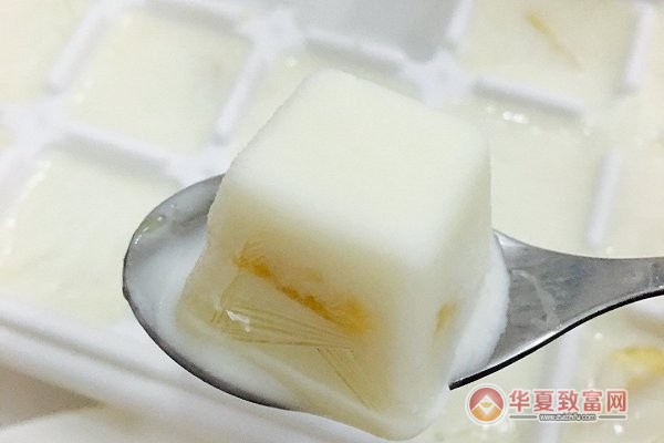 YOOCOW优格思慕欧洲冻酸奶加盟